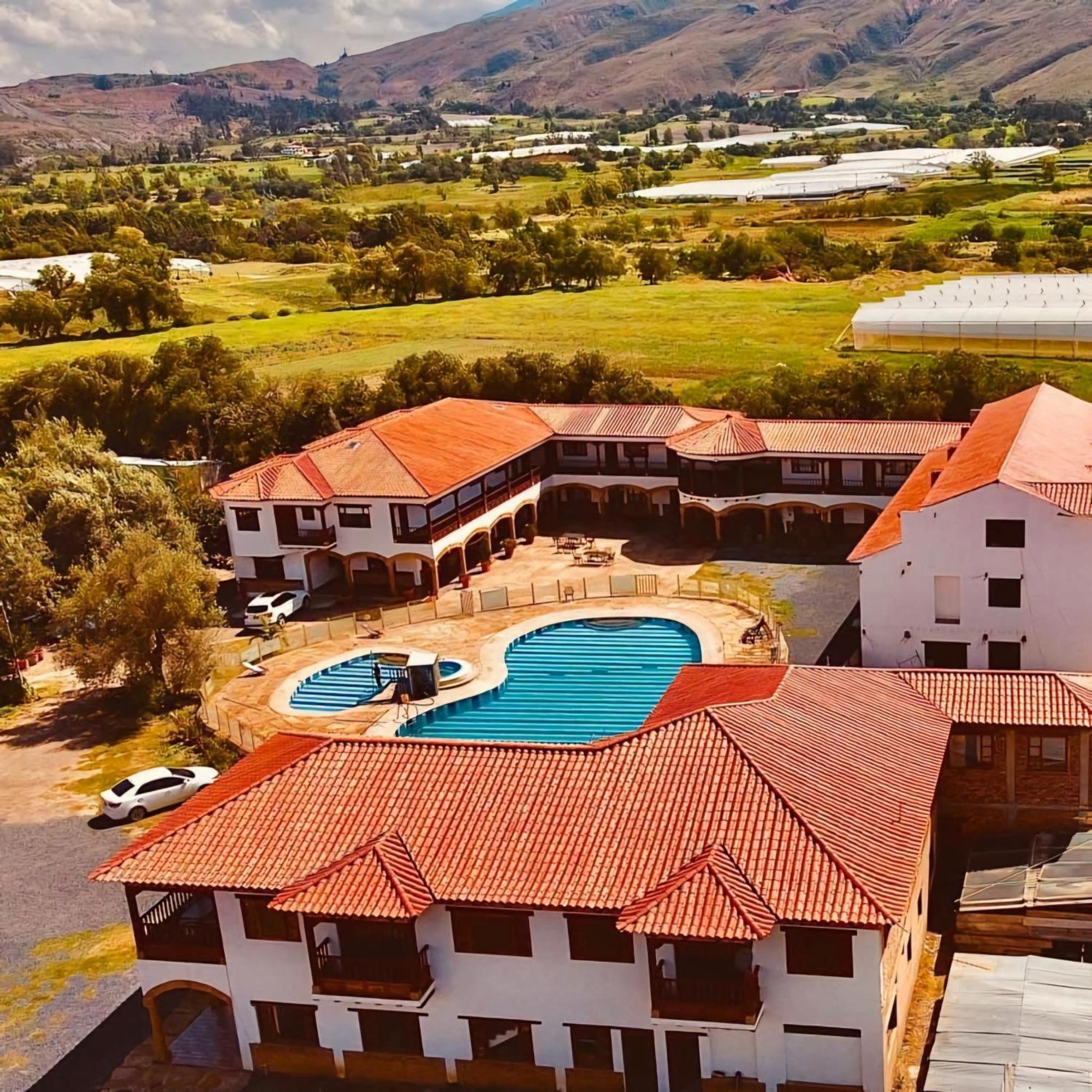 Hotel Gran Sirius Sachica Exterior photo
