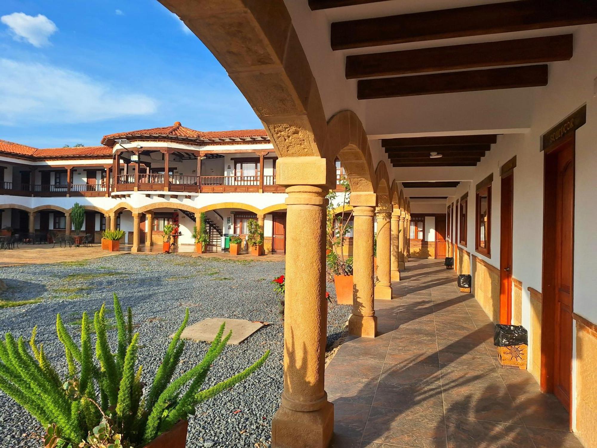 Hotel Gran Sirius Sachica Exterior photo