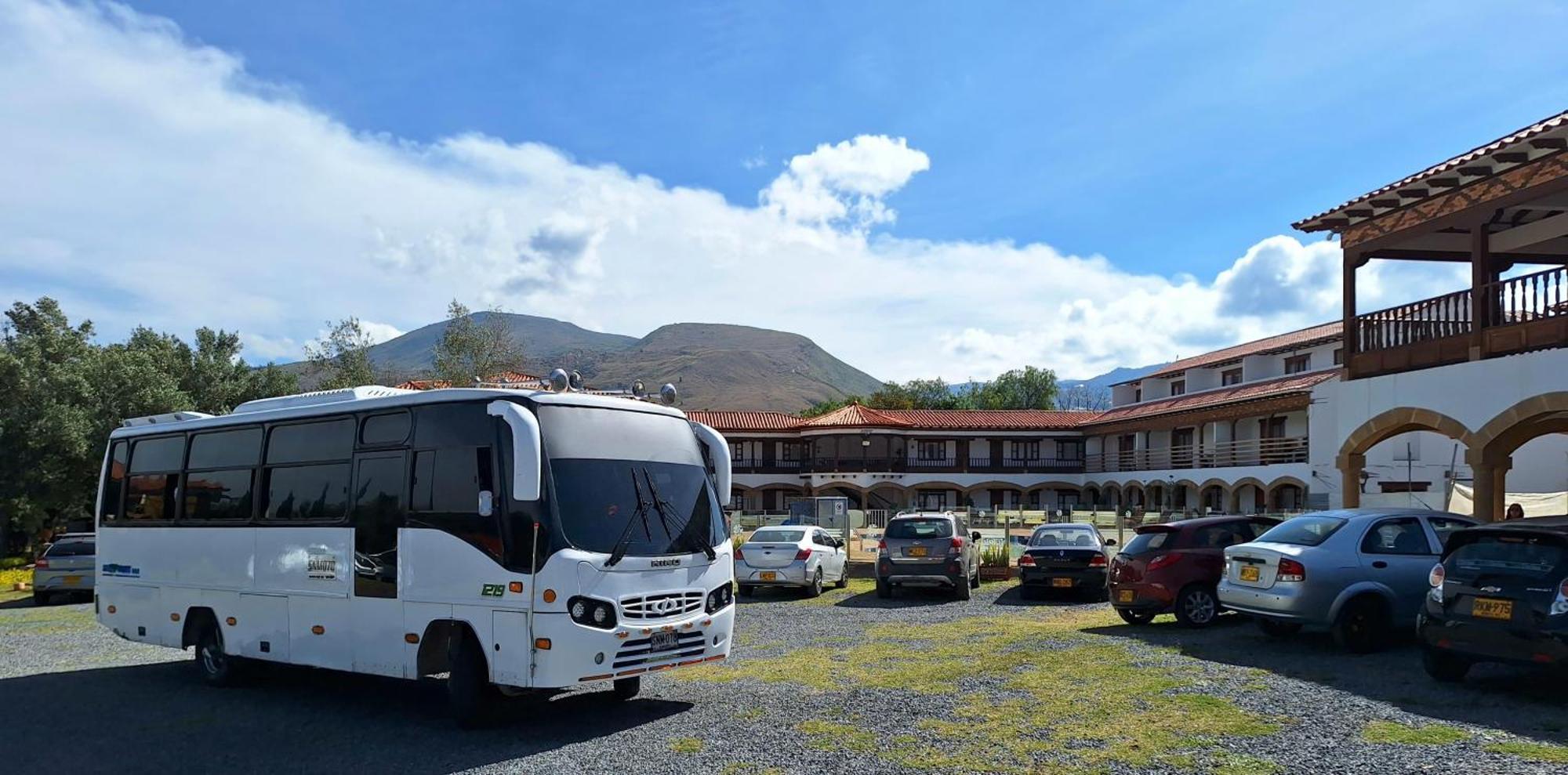 Hotel Gran Sirius Sachica Exterior photo